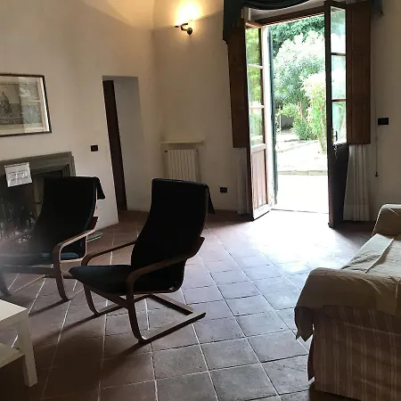 Apartment Pilastri 35
